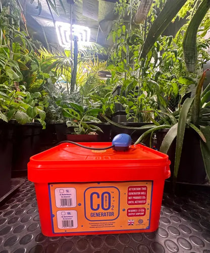 Pro Pco2 Bucket AutoPot Mother Nature 10 liter CO2 bucket – Strainfactory.de